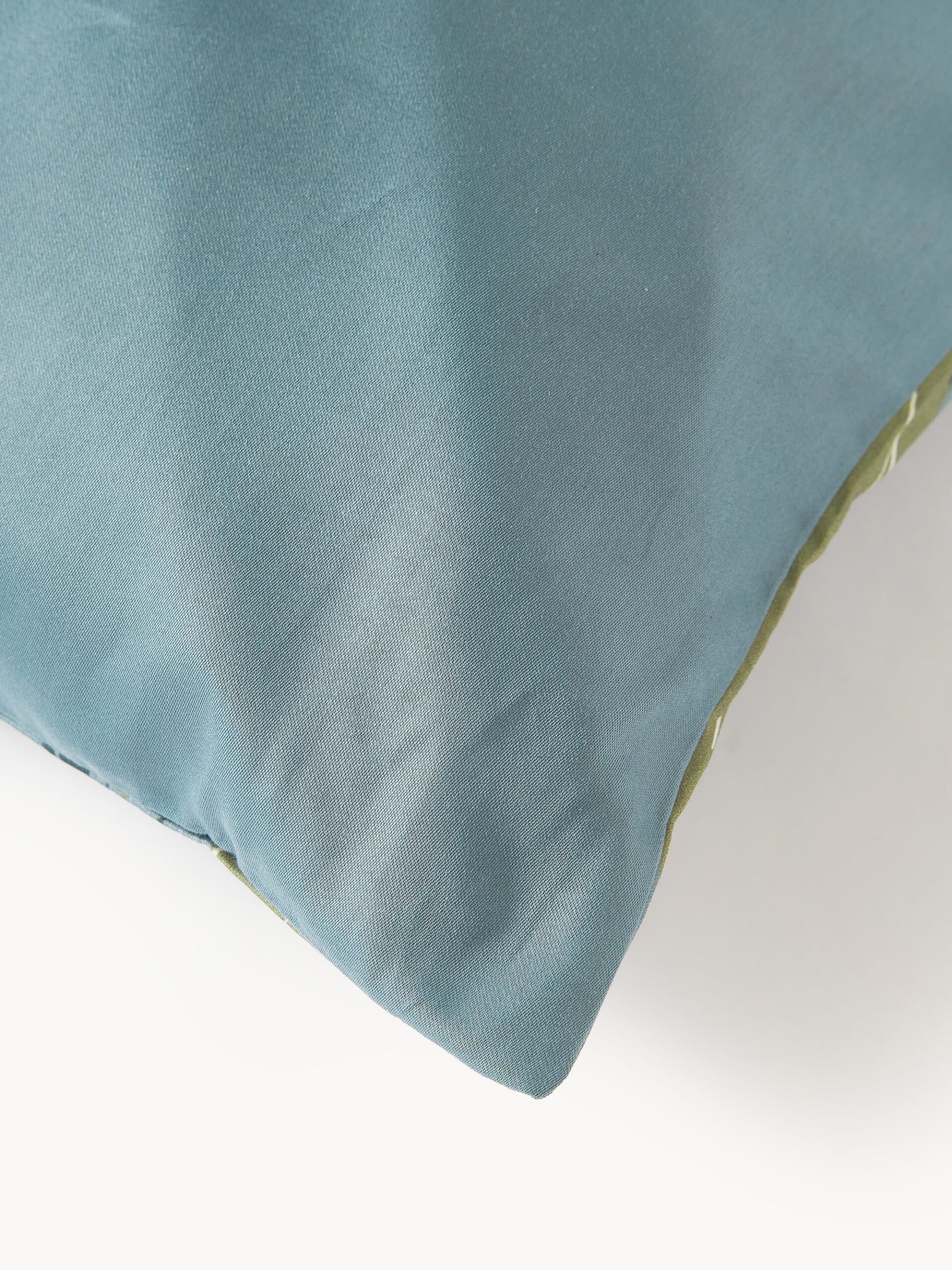 DEQ23WES18259-204463_2b6abbc55c956f082ece7f5d3761c7c1_dtl_9